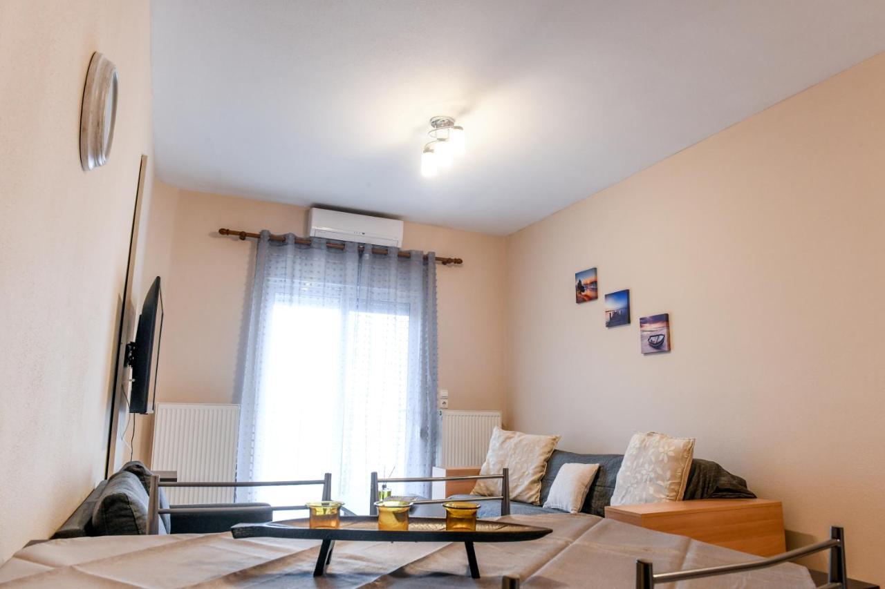 Papi's Free Parking 2 - 2 Bedroom Apartment