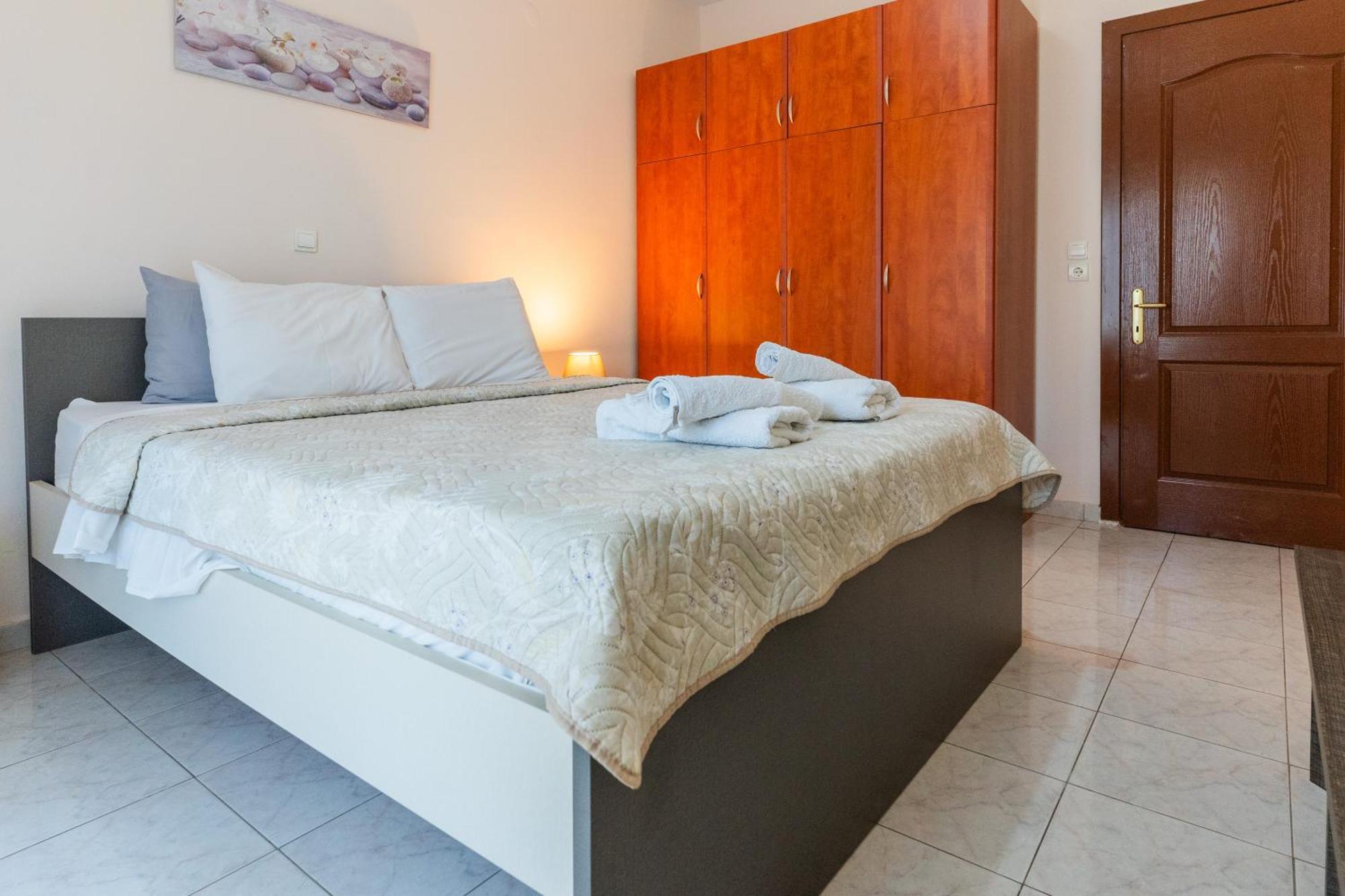 Apartment Papi's Free Parking 2 - 2 Bedroom Alexandroupoli